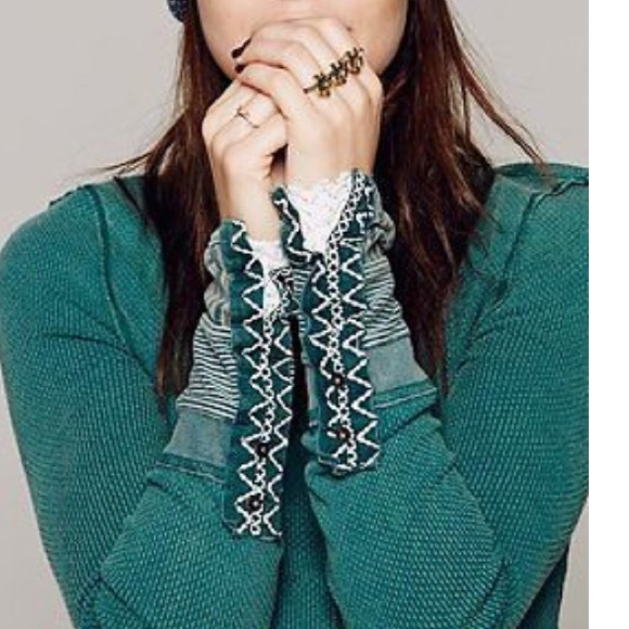 Free People Tops - Free People Emerald Kyoto Cuff Thermal